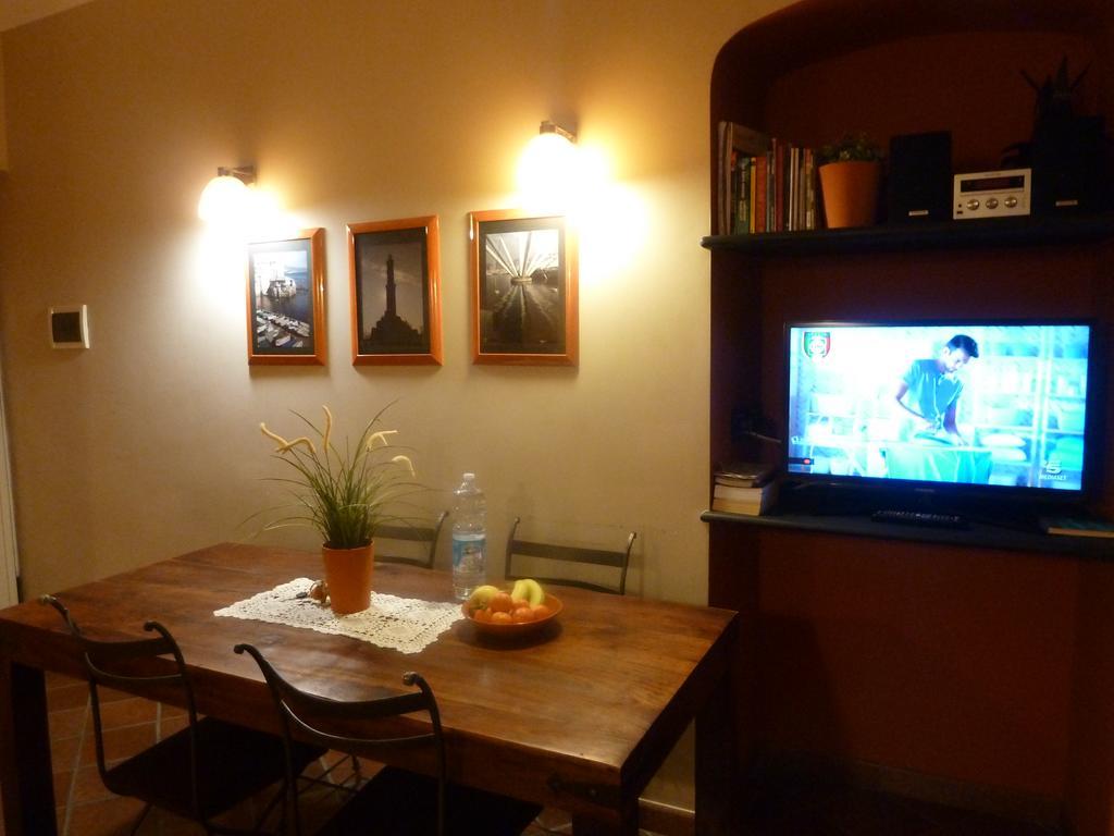 Casa Orefici, 4 Apartments In Front Of Aquarium! Genoa Luaran gambar